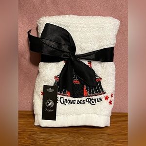 Fairyloot Night Circus / Cirque des Reves Face Towel